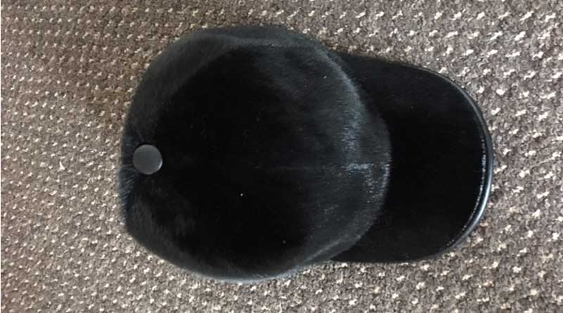 A Caspian seal fur baseball cap. Photo by Ermolin I. and Svolkinas L.