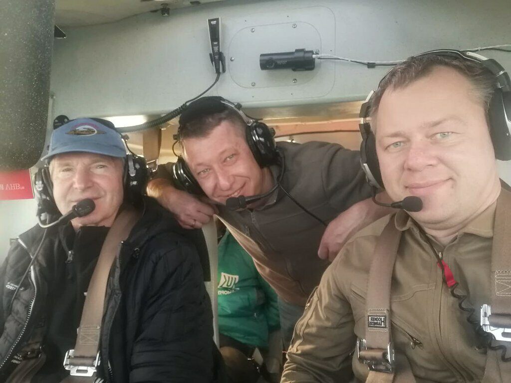 Экипаж гидросамолета Ла-8 (слева на право): Токарев В.И., главный пилот; Краснов А., бортинженер; Иванов А.Д., второй пилот.